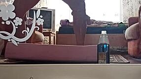 Kazakh Couple Fucks Pussy in Home Video!