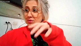 � s� mais uma f�da sr rave n�o se iluda part ii with big tits blonde