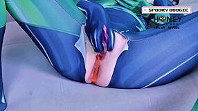 Dr Drakken Handed Sex Slave Shego a New Vibrator and She Tested It Right Away!