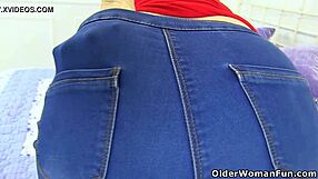 British Milf Ginger Tiger Gets Filthy in Bathroom, Wow!