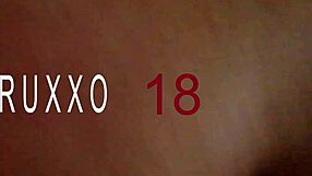 sexo duro con estudiante colombiana le beso el culo