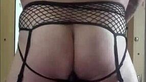 Bisexual crossdresser enjoys ass fucking machine