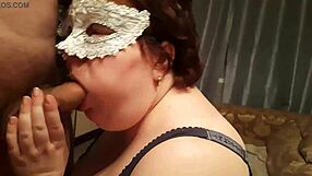 Hot amateur BBW gives excellent head to lover with oral creampie!