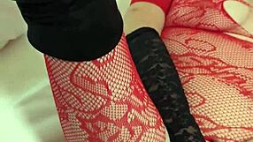 Mature Dirty Girl Fingers Herself to Orgasm with Toys