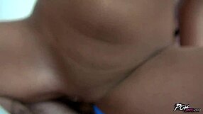 Primer trío para morenas ardientes, ¿te unes?