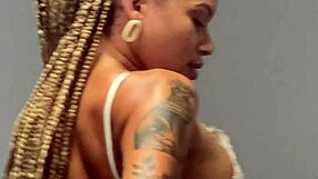 Giovana Bombom Teaches Solo Masturbation In Shop