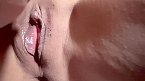 My Christmas Gift for Fans: 20yo Lost Virgin Part 3 Lick