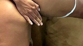 Giovana Bombom Teaches Solo Masturbation In Shop