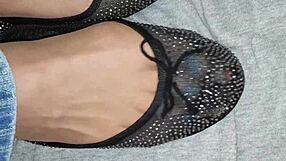 Intriguing Webcam Chat with Mature Woman