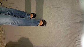 Intriguing Webcam Chat with Mature Woman