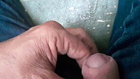 gay brasileiro masturbating in the woods