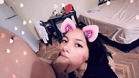 teen cheerleader sucks cock on snapchat!