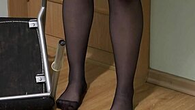 How does this chair fuck my hairy pussy and anal so wild?