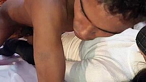 Amatur rambut merah 18+ hentam kuat dalam aksi cipap ketat.