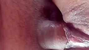 Perra Recibe Verga por Quedarse con Dinero