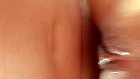 Perra Recibe Verga por Quedarse con Dinero