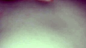 de madrugada comi a novinha da bucetinha apertada gozando gostoso dentro 😏