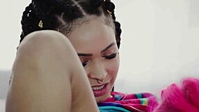 Qween And Pocahontas Rub Pussies After Gossiping!