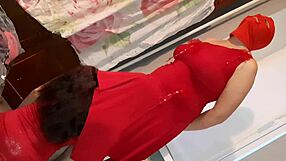 Two Straight Girls Dive Into Each Other's Wet Pussies First Time