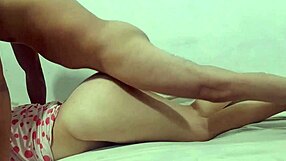 Śmiała irańska sąsiadka krzyczy podczas intensywnego analu