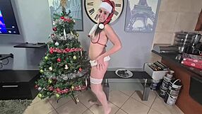 Santa's little whore's piss play