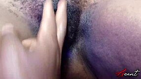 Girlfriend Orders Pussy Play Session