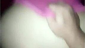 La mama de mi mejor amiga seduces me hard