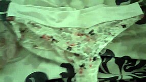 Mi cuñada has a big ass and tits