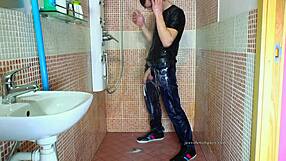 Gay Guy Masturbates Dick In Jeans Shower Fetish!