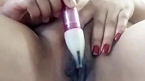 Pornstar Poosoo Fingers Her Pussy Hard
