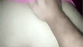 La mama de mi mejor amiga seduces me hard