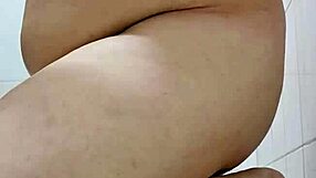 Dutch European Stretches His Boy Pussy with Riding