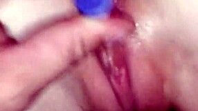 skinny girl friend gets very wet in horny moment