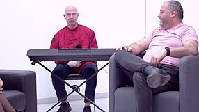 Lainai De Torbe Con Ohana Petite 18+