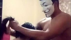 UNA GATITA QUE LE GUSTA EL MAMBO