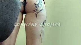 albina slut shows shorts in ass