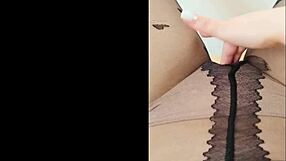 DepravedMinx achieves orgasm through her tight pantyhose.