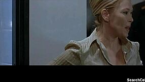 Outi Maenpaa a Ria Kataja nahé v Musta Jaa 2007