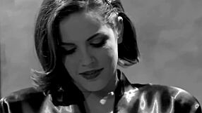 Bobbi Masturbates in Corset and Stockings!