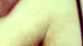 Ragazza messicana scopata in doggystyle da amico con cazzo piccolo 18+