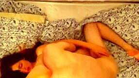 Teen couple's hot latin sex in bed