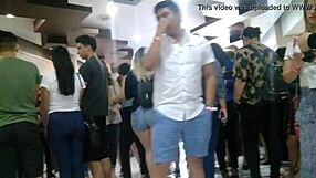 i found this irresistible big-ass prostitute in leggings