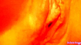 Con Una Telecamera Di Fortuna Roberta Farnese Si Filma Mentre Decide Di Scopare Un Fan