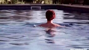 daphne и carla се гмуркат в лижане на лесбийското си пътешествие