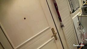 Geile Haushälterin Blonde German Cumshot