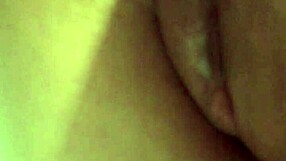 gozando dentro da ninfeta 18 aninhos, creampie style