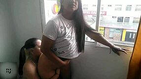 Confieso a Mi Amiga Latina Que Soy Lesbiana y Ansío Su Gran Culo, Parte 2 con Juego Oral