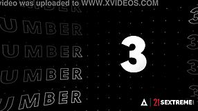 21 Sextreme bemutatja a top 5 kanos nagyapát, akik dugnak forró tiniket mélytorokkal és kutyapózzal.