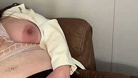 Sexy Brunette Milf Minxycme Passionately Sucks Dildo In Lesbian Play