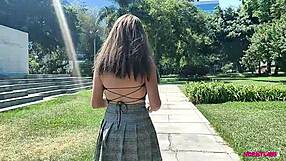 Bella Jovencita Aborda Para Donativo, Ofrezco Dinero Por Buena Cogida Con Briella Márquez